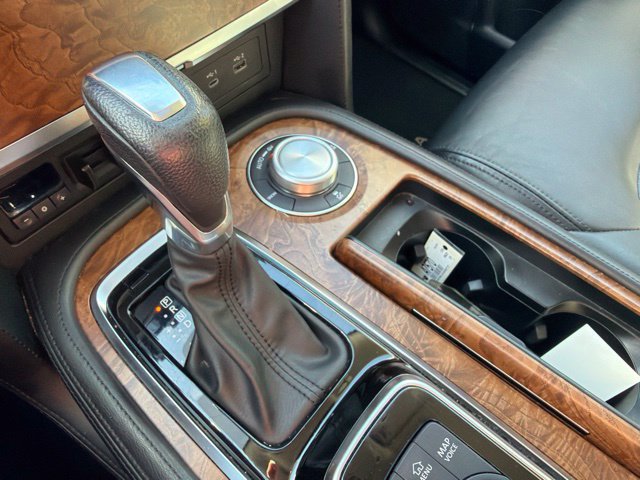 Used 2024 Nissan Armada SL w/ Captain's Chairs Package AWD/4WD image 35