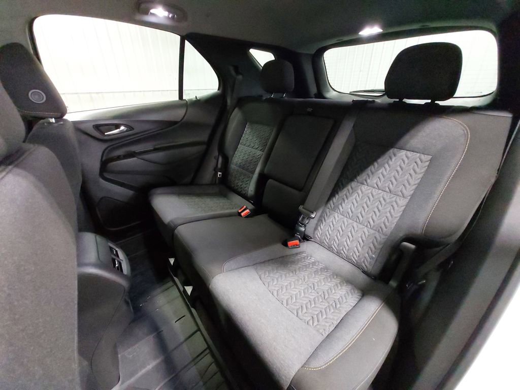 Used 2023 Chevrolet Equinox LT AWD/4WD image 14