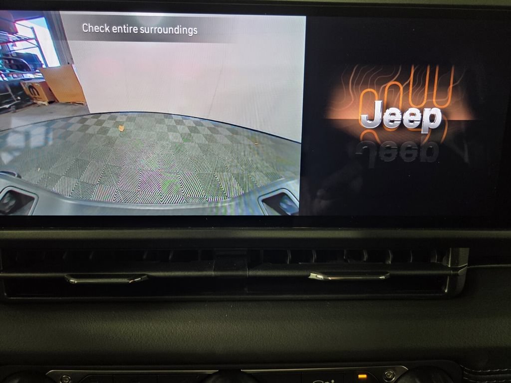 New 2026 Jeep Gladiator Sport AWD/4WD image 10