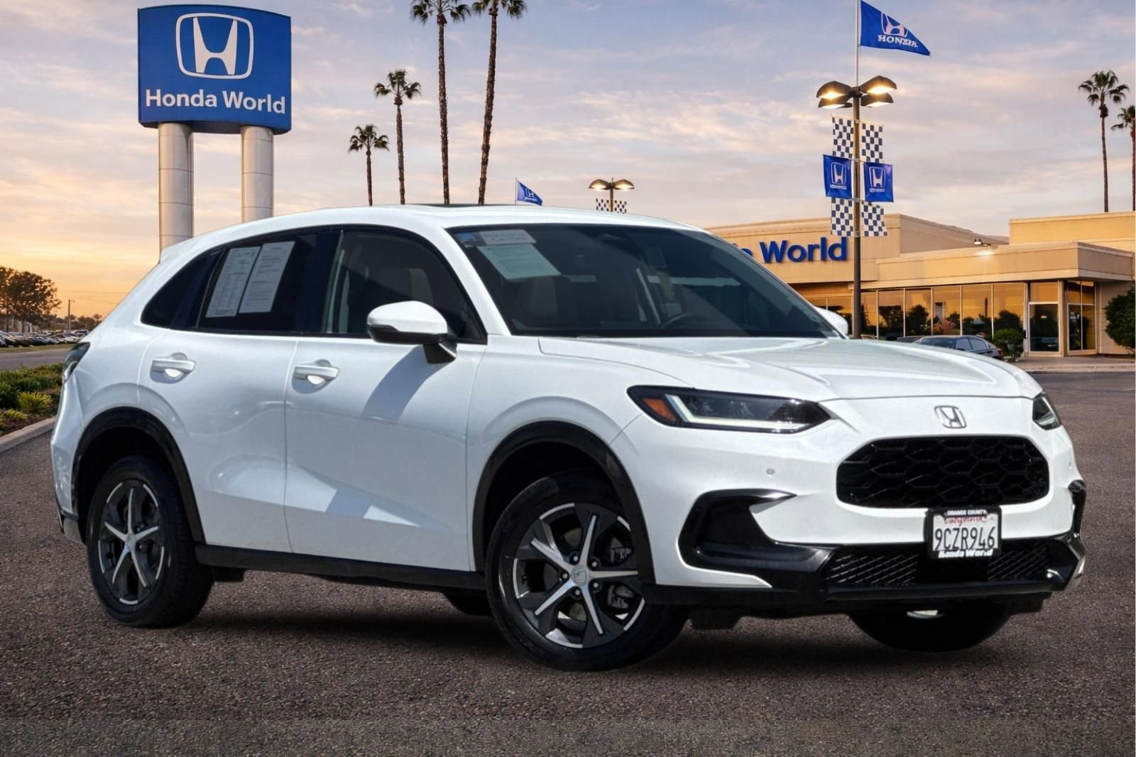 Certified 2023 Honda HR-V EX-L image 2