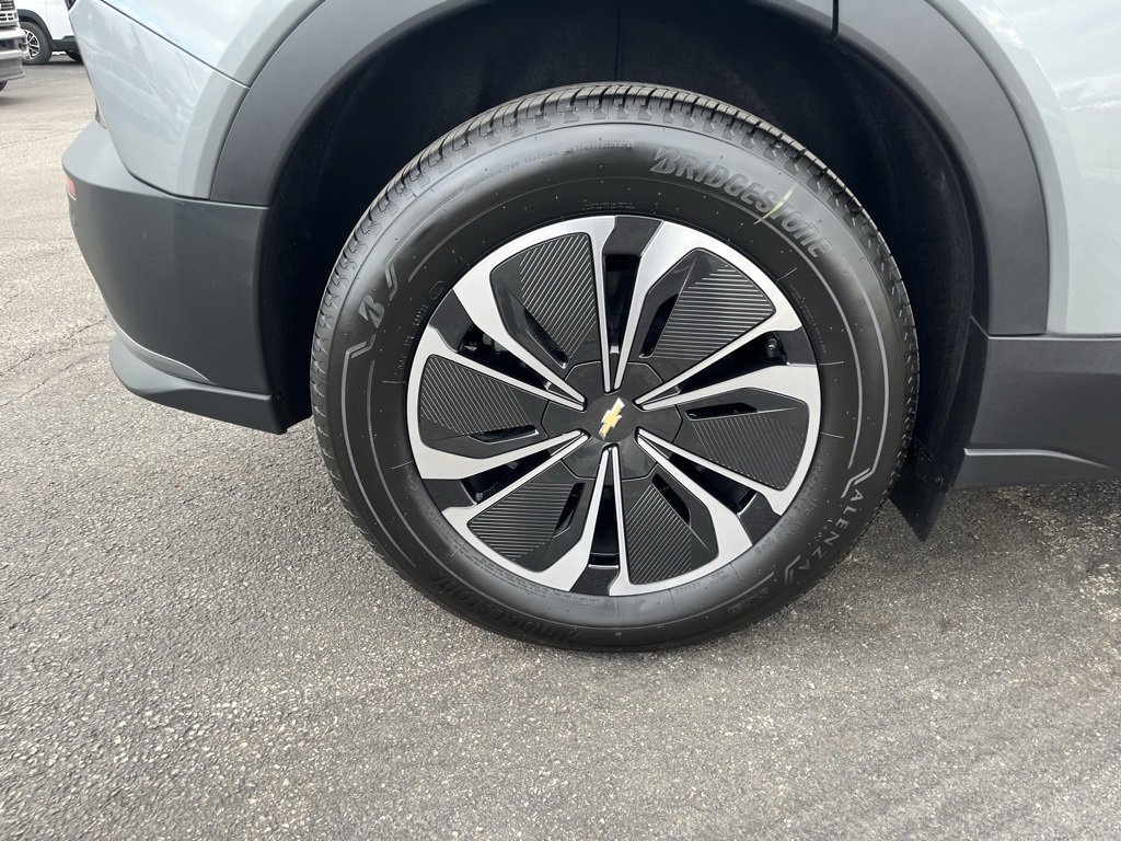 New 2026 Chevrolet Blazer EV LT image 32