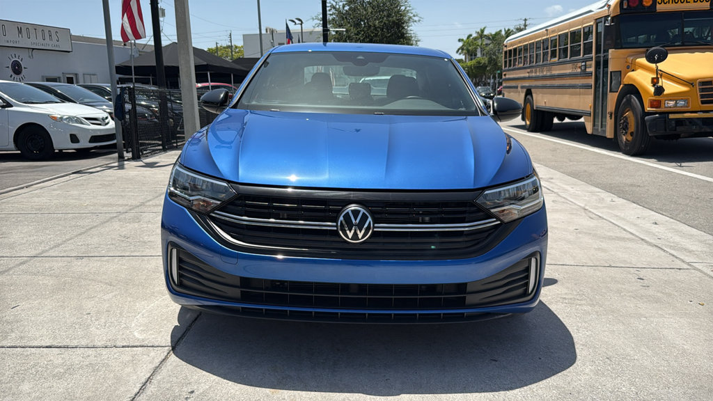 Used 2022 Volkswagen Jetta Sport FWD image 17