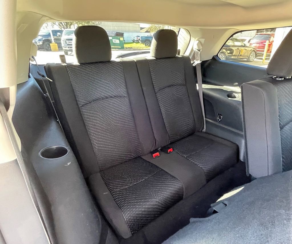 Used 2018 Dodge Journey SXT w/ Connectivity Group FWD image 33