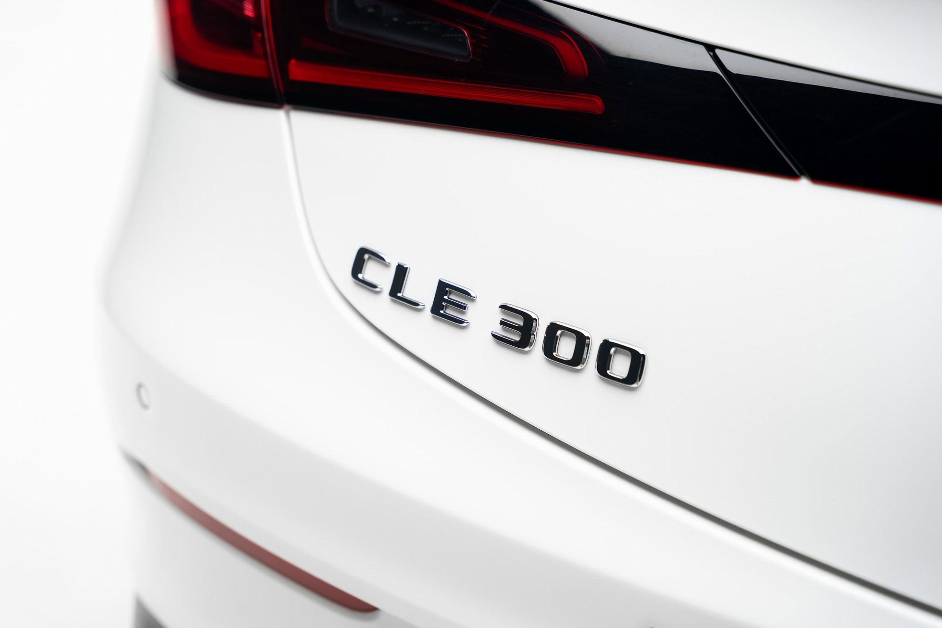 Used 2024 Mercedes-Benz CLE 300 4MATIC Coupe image 31