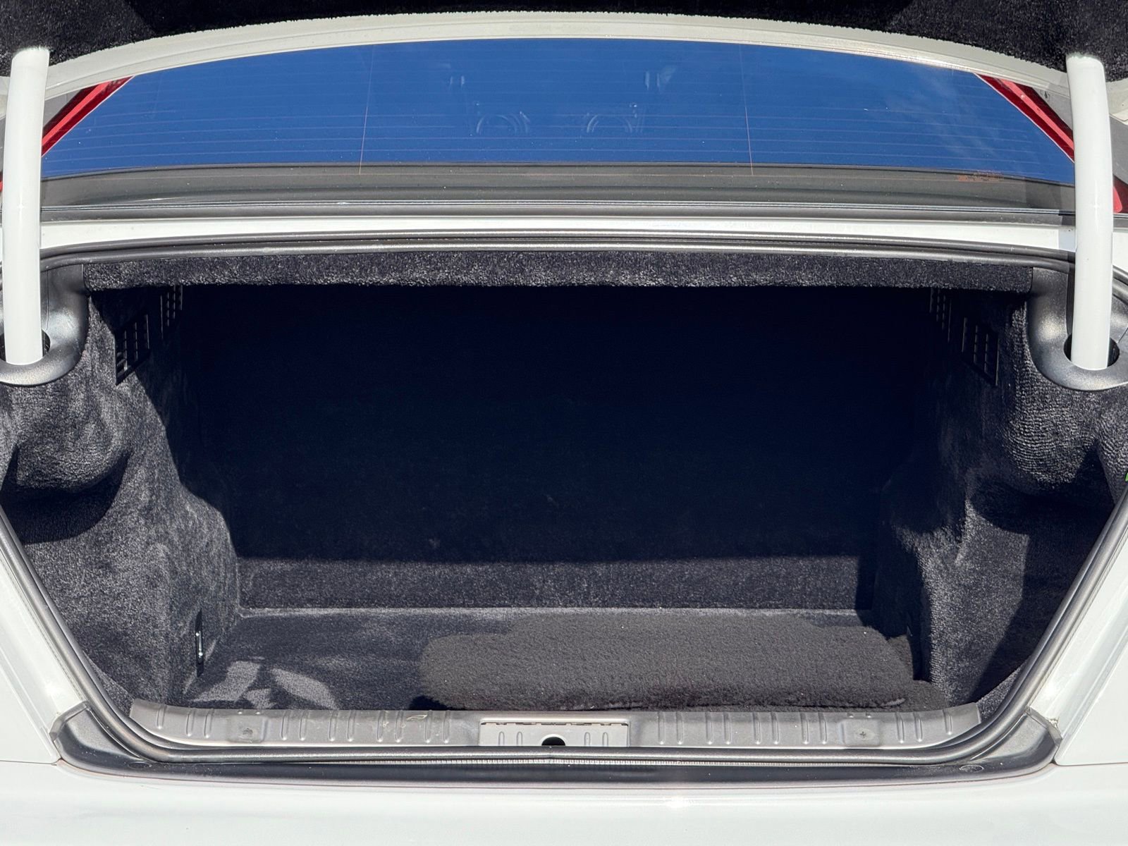 Used 2019 Rolls-Royce Wraith image 38
