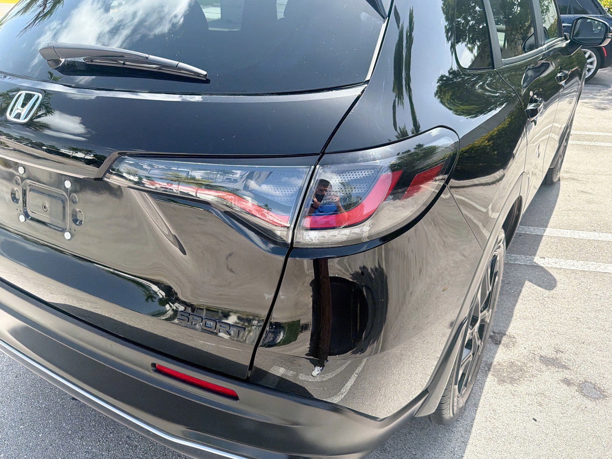 Used 2025 Honda HR-V Sport image 29