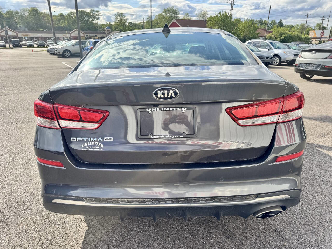 Used 2019 Kia Optima LX FWD image 9