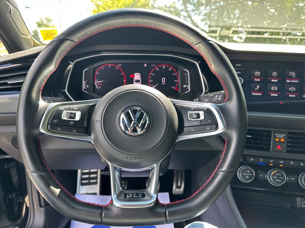 Used 2020 Volkswagen Jetta GLI Autobahn FWD image 12