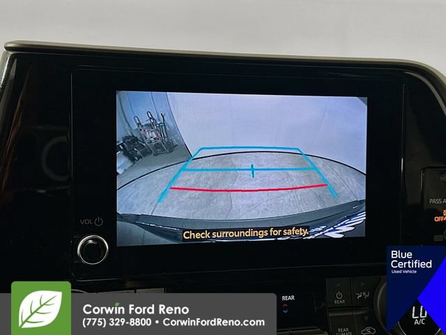 Used 2023 Toyota Highlander XLE AWD/4WD image 17