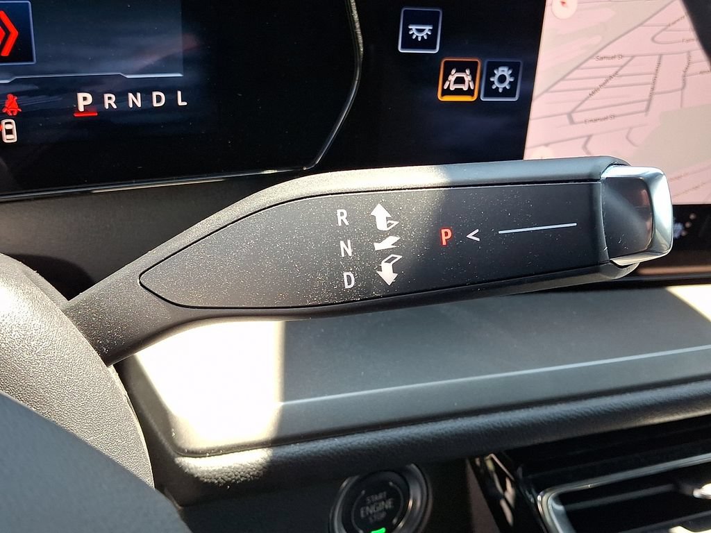 Certified 2025 Chevrolet Traverse LT AWD/4WD image 14