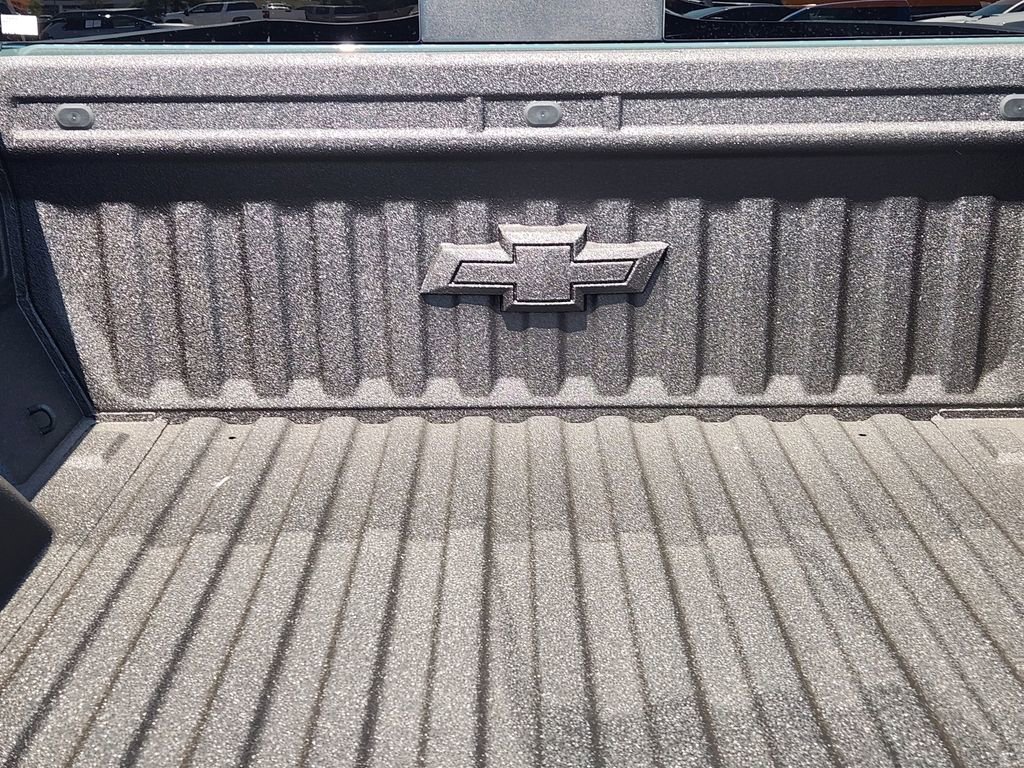 New 2026 Chevrolet Silverado 1500 ZR2 image 21