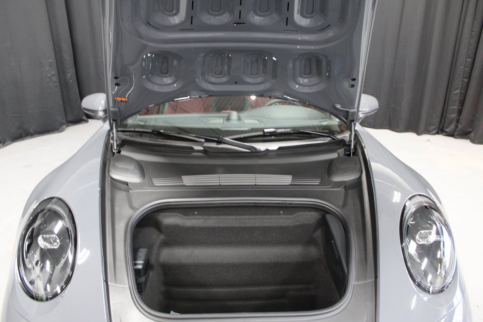 Used 2026 Porsche 911 Carrera 4 GTS image 17