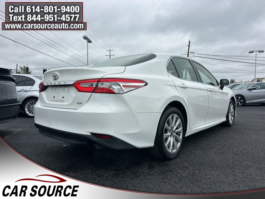 Used 2018 Toyota Camry LE FWD image 5