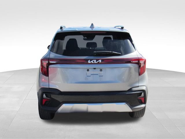 Used 2024 Kia Seltos S FWD image 5