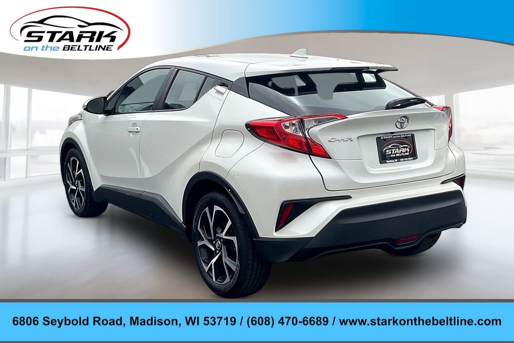 Used 2018 Toyota C-HR XLE FWD image 4