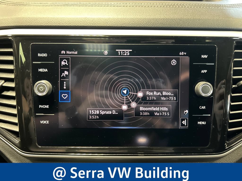 Certified 2022 Volkswagen Atlas SEL R-Line AWD/4WD image 25