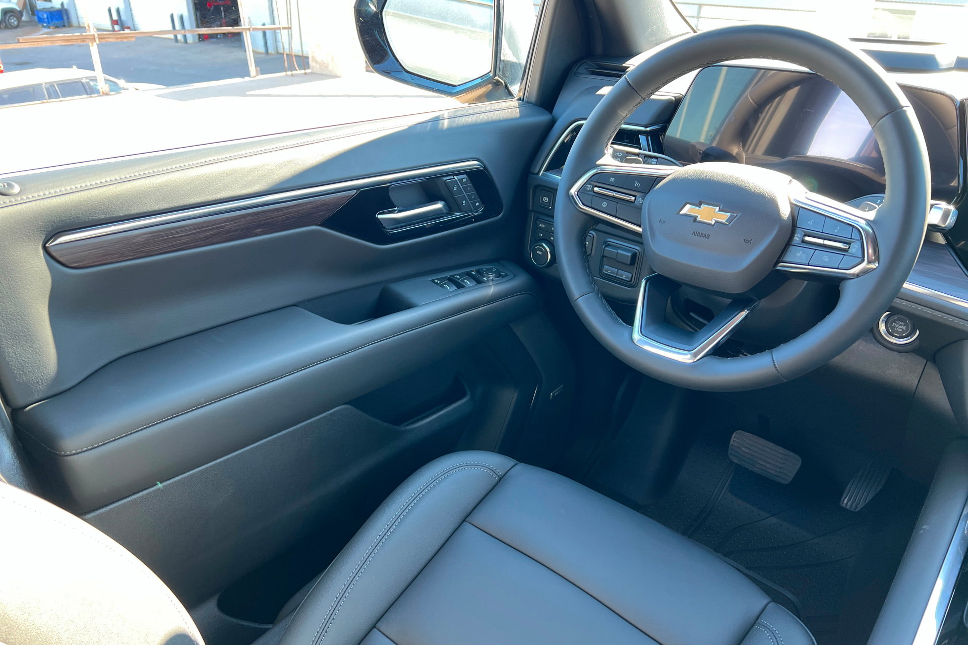 New 2026 Chevrolet Tahoe LT w/ Comfort Package AWD/4WD image 12