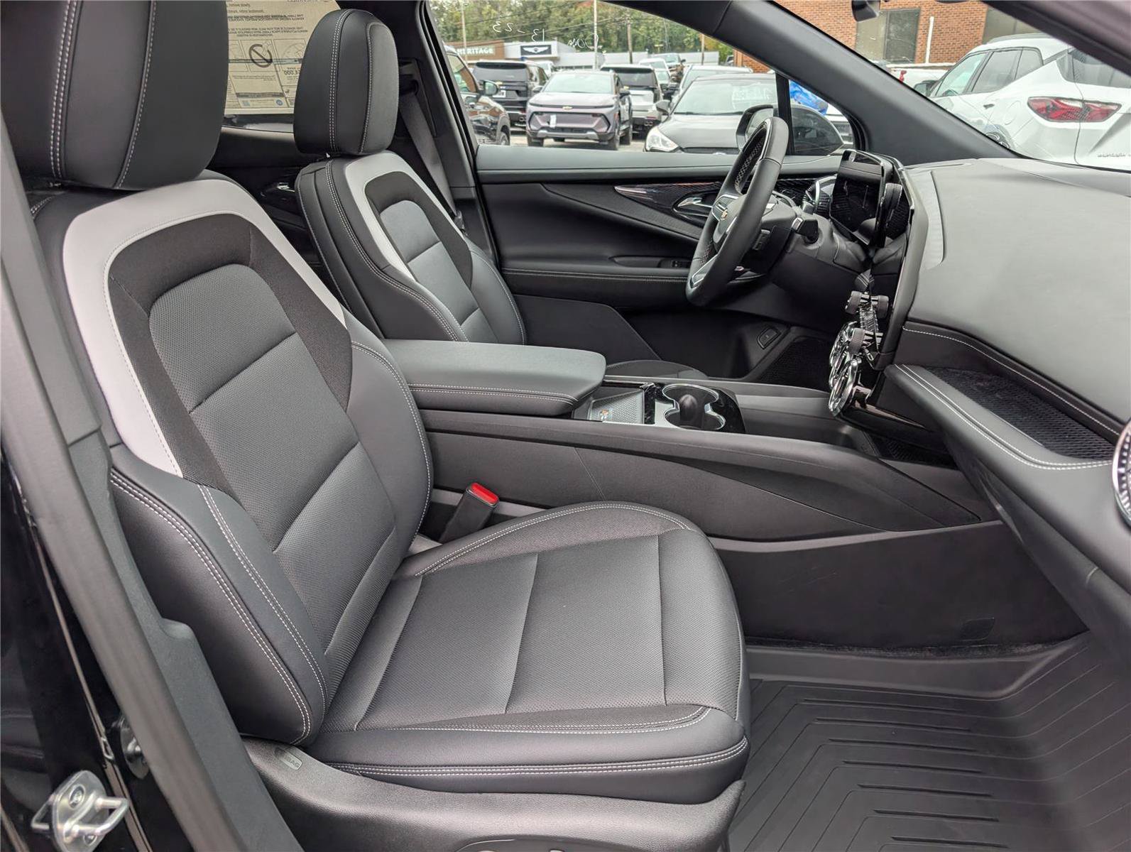 New 2026 Chevrolet Blazer EV LT w/ LPO, Tech Bronze Package FWD image 6