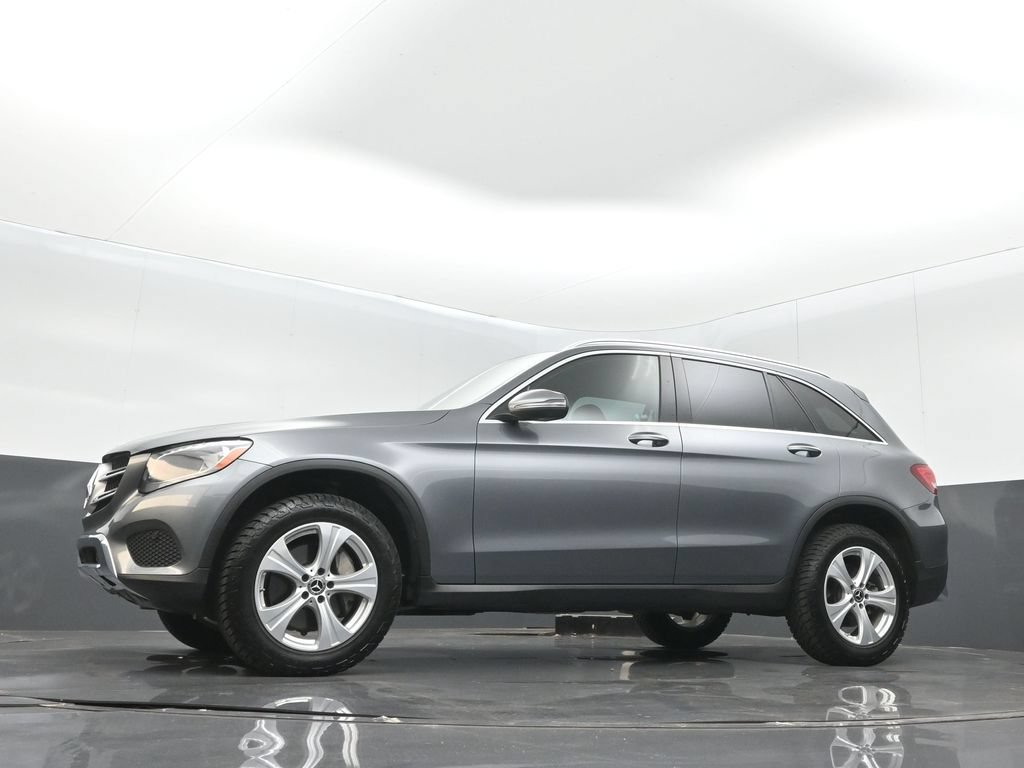 Used 2017 Mercedes-Benz GLC 300 4MATIC image 13