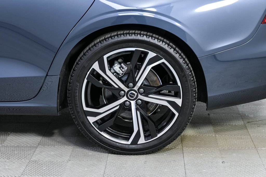 Certified 2024 Volvo S60 B5 Core FWD image 37