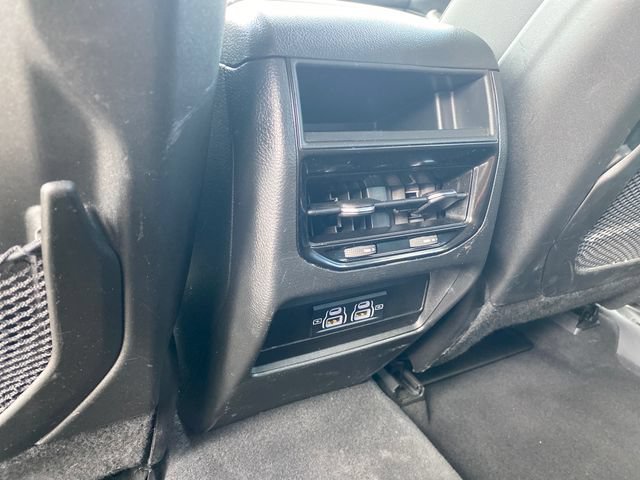 Used 2023 Jeep Grand Cherokee Laredo AWD/4WD image 20