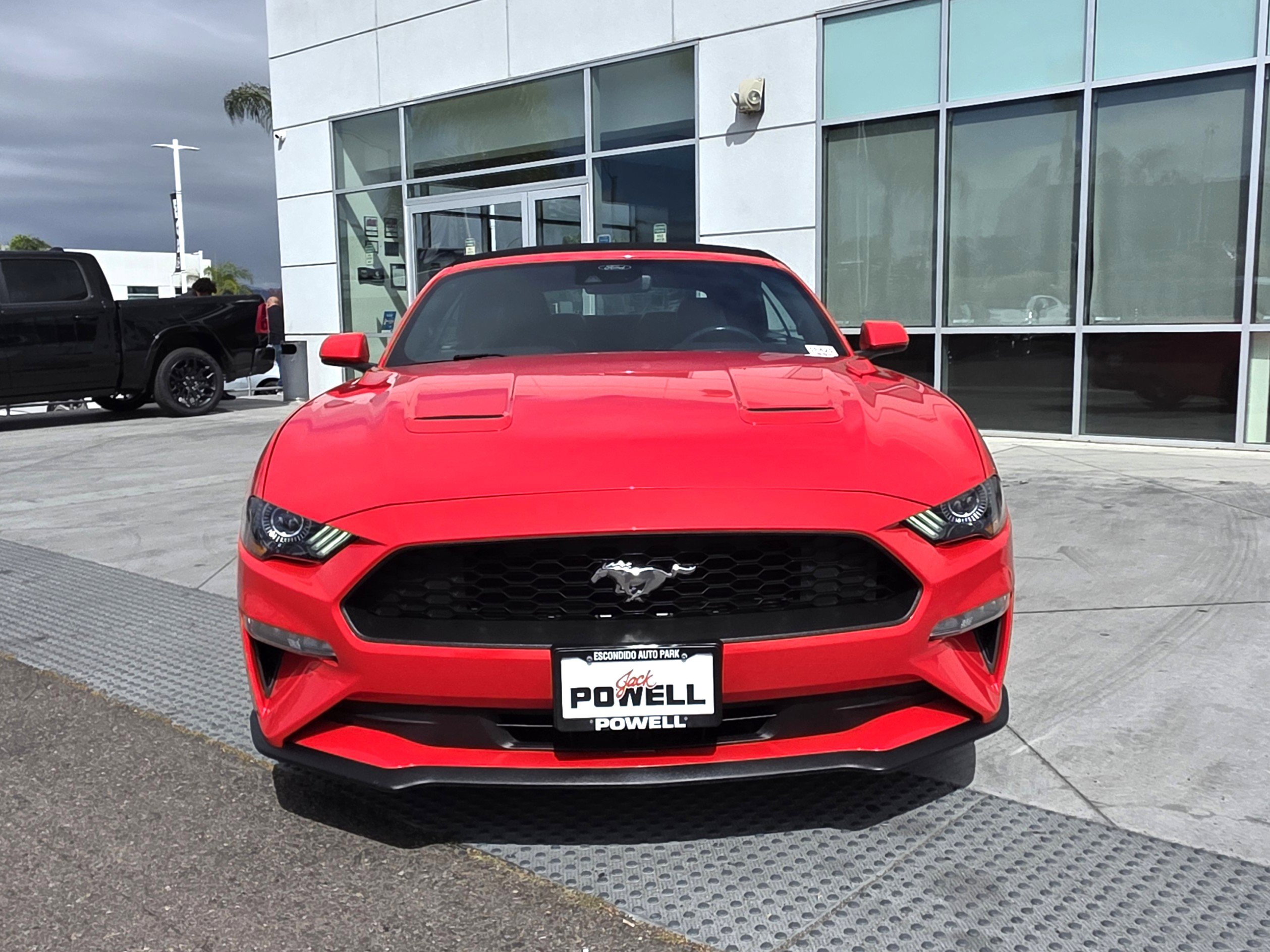 Used 2023 Ford Mustang Premium RWD image 7