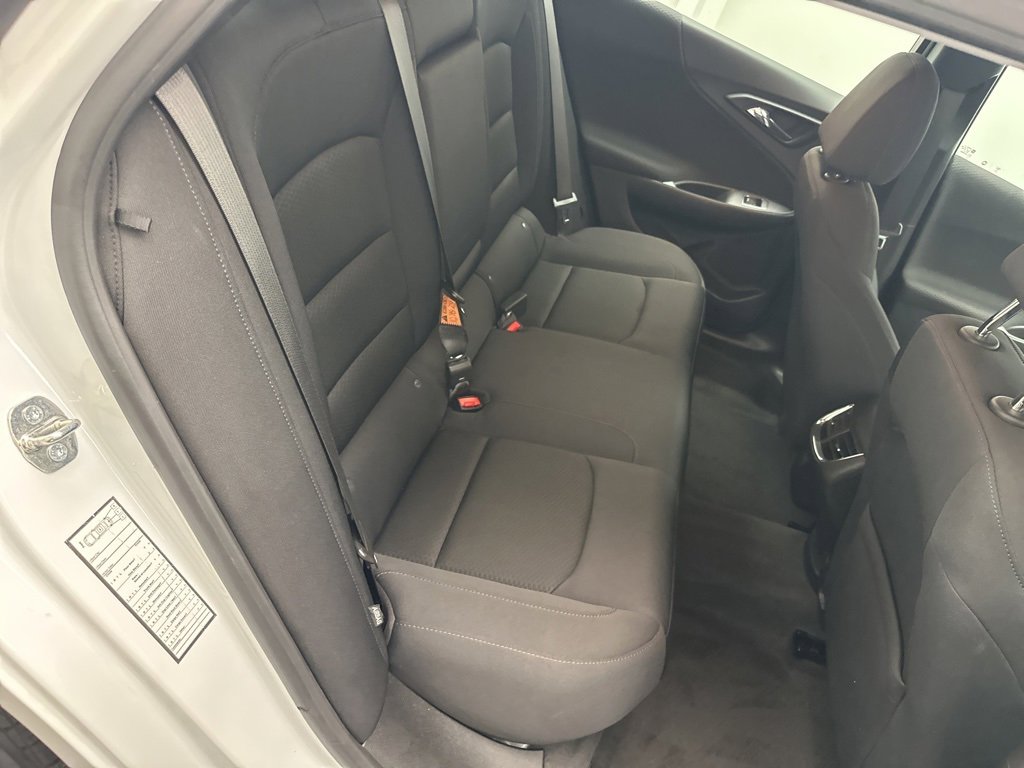 Used 2024 Chevrolet Malibu LT image 11