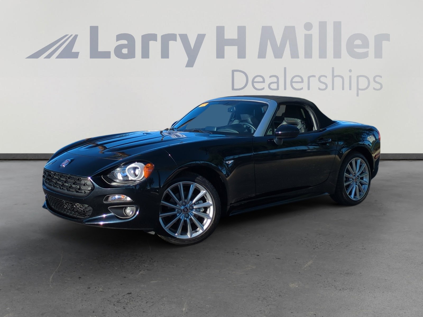 Used 2020 FIAT 124 Spider Lusso w/ Convenience Group