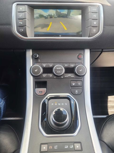 Used 2018 Land Rover Range Rover Evoque SE AWD/4WD image 30