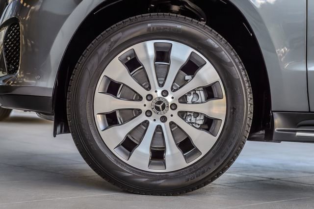 Used 2017 Mercedes-Benz GLS 450 4MATIC image 13