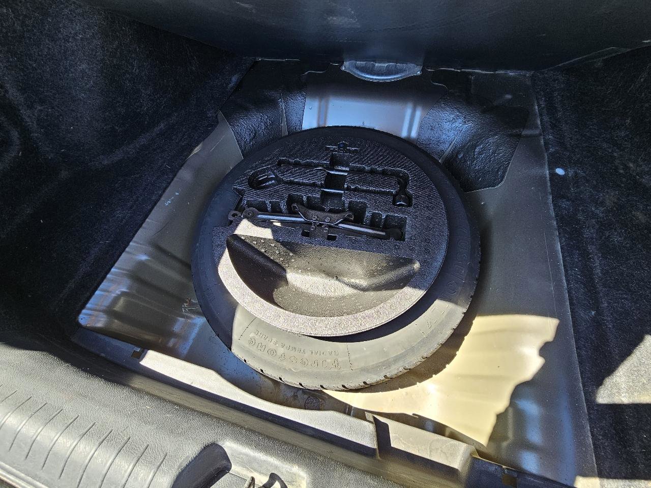 Used 2010 Honda Civic EX-L image 23