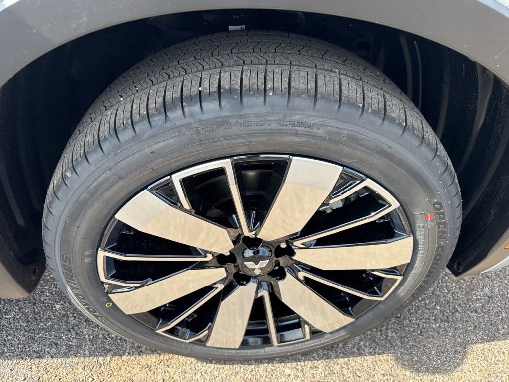 New 2026 Mitsubishi Outlander SEL FWD image 50