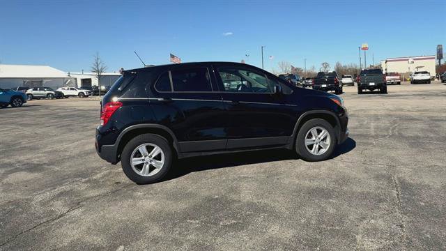 Used 2019 Chevrolet Trax LS image 4