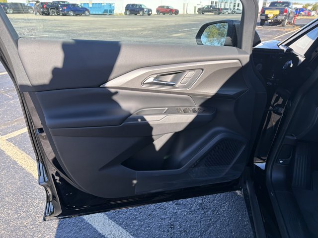 New 2026 Chevrolet Equinox EV LT w/ Comfort Package image 10