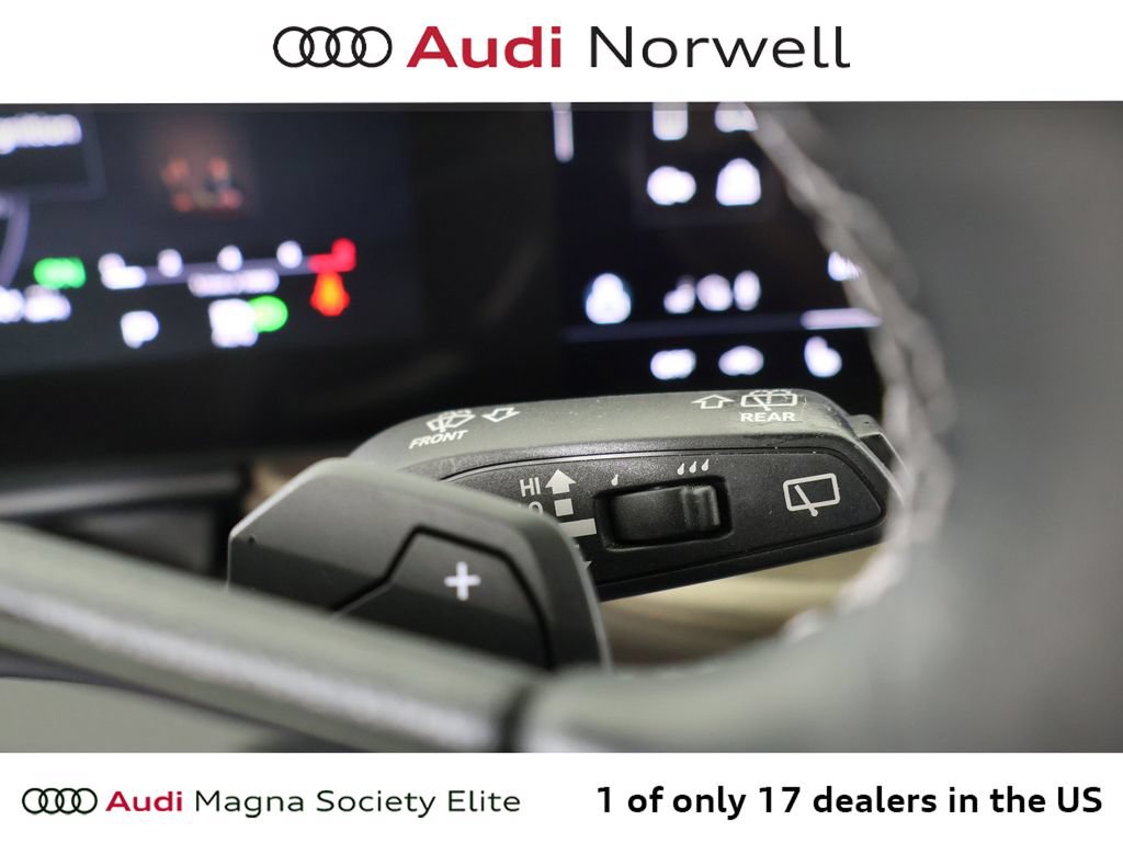 Used 2025 Audi Q5 Premium w/ Convenience Package AWD/4WD image 29