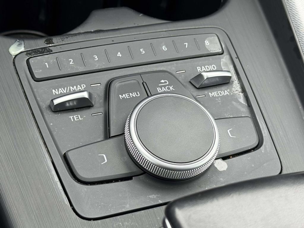 Used 2017 Audi A4 2.0T Ultra Premium FWD image 27