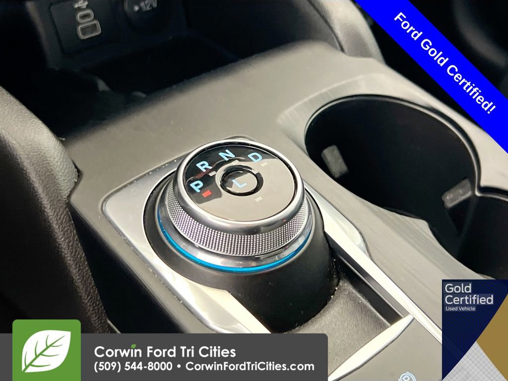 Used 2025 Ford Escape Platinum image 10