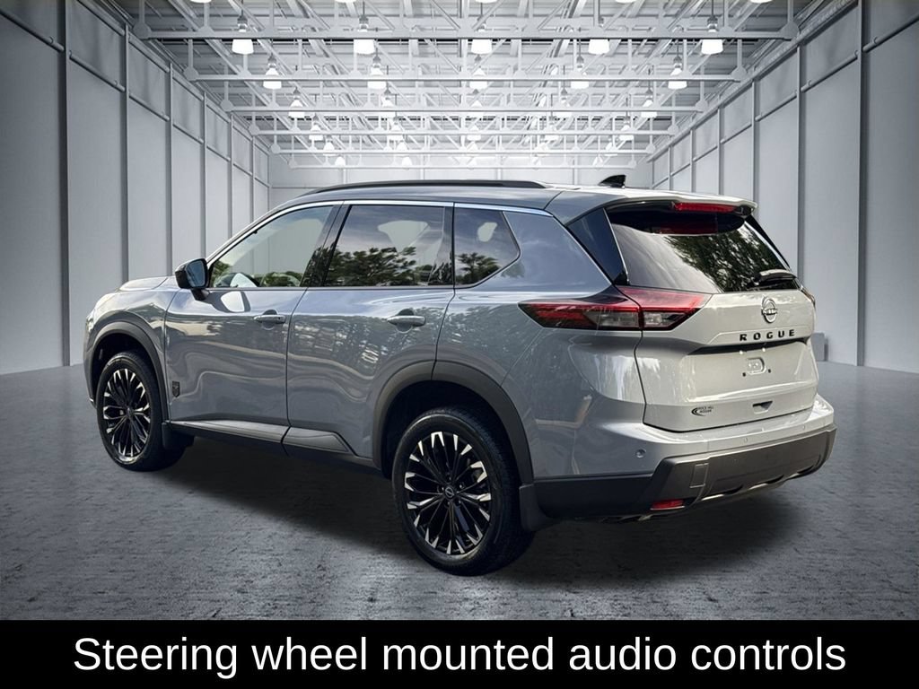 Certified 2026 Nissan Rogue Dark Armor FWD image 5