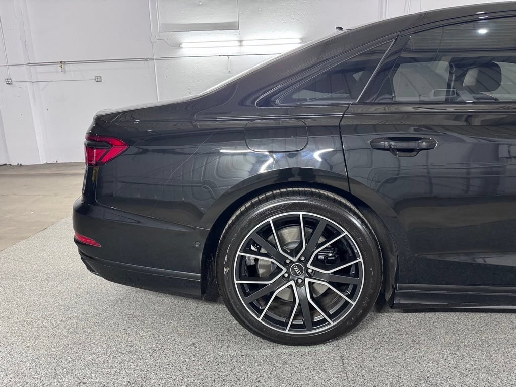 Used 2021 Audi A8 L 4.0T w/ Executive Plus Package AWD/4WD image 8