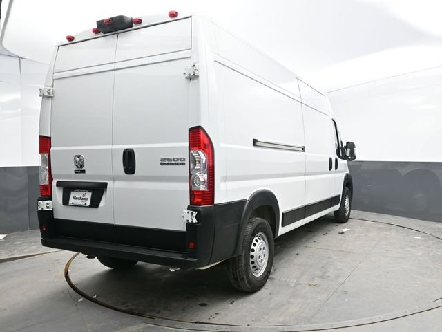Used 2025 RAM ProMaster 2500 w/ Convenience Group image 6