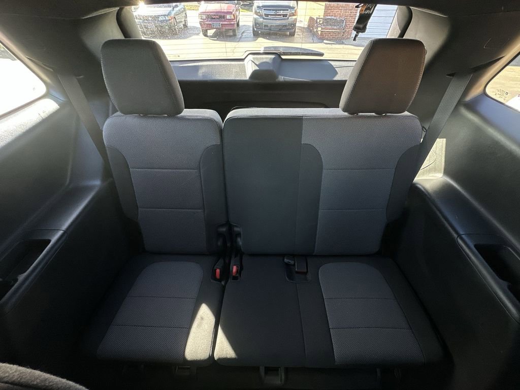 Used 2023 Chevrolet Traverse LT w/ LPO, Floor Liner Package AWD/4WD image 22