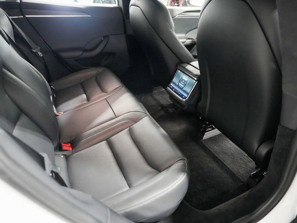 Used 2023 Tesla Model S AWD/4WD image 28