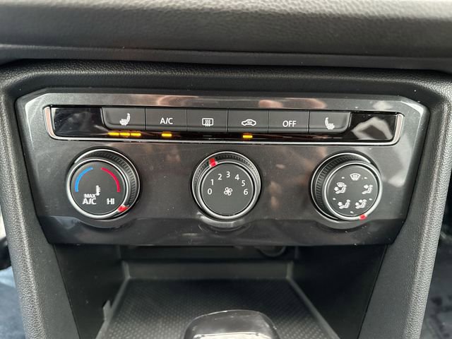 Used 2024 Volkswagen Tiguan Wolfsburg Edition image 18