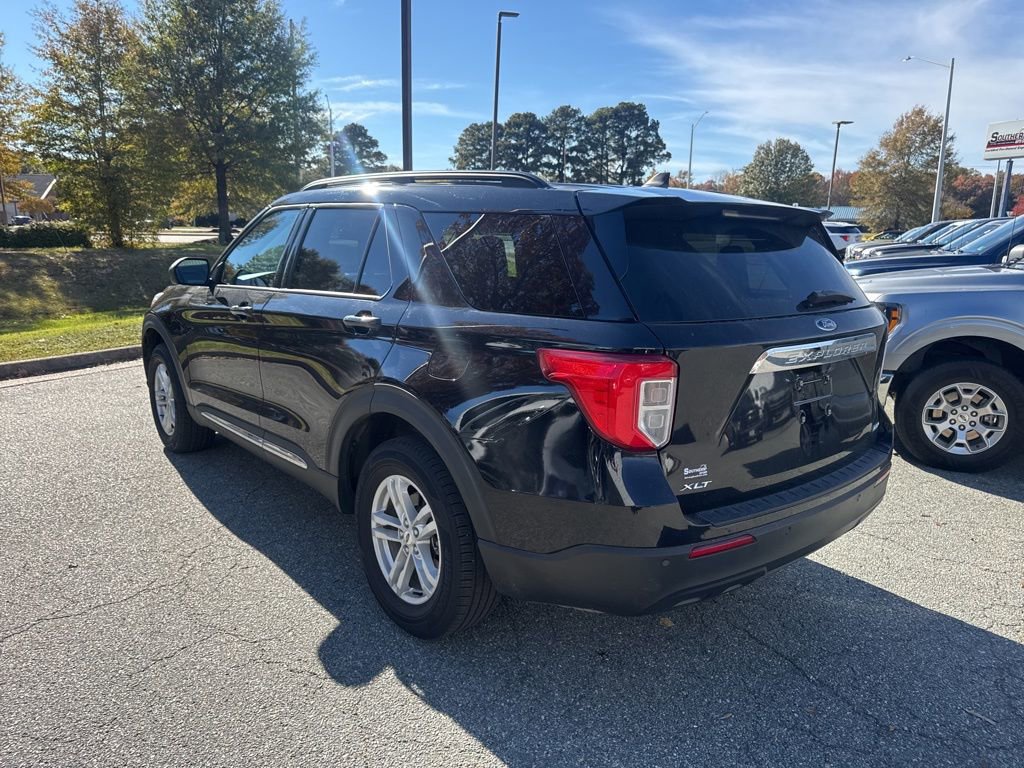Certified 2022 Ford Explorer XLT image 38