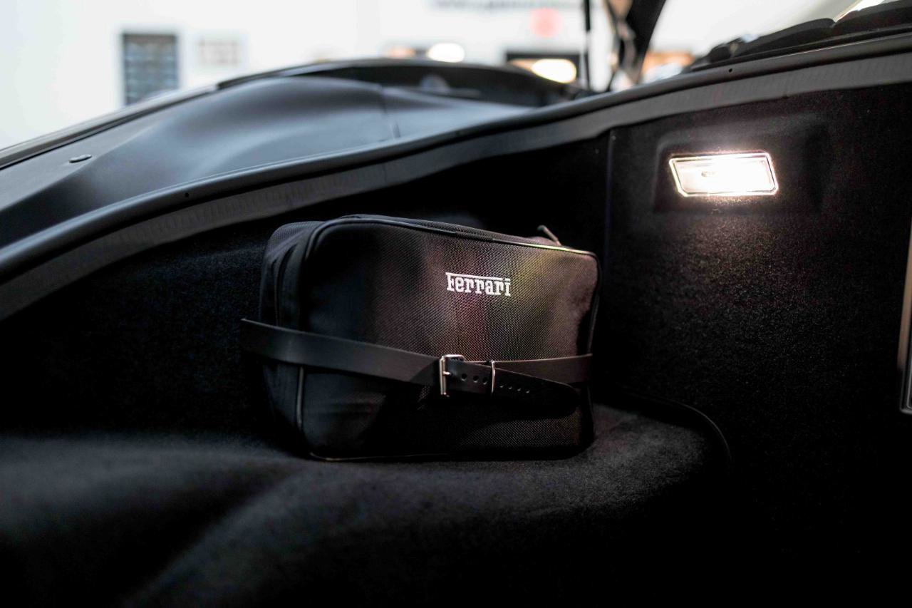 Used 2018 Ferrari 488 Spider image 87