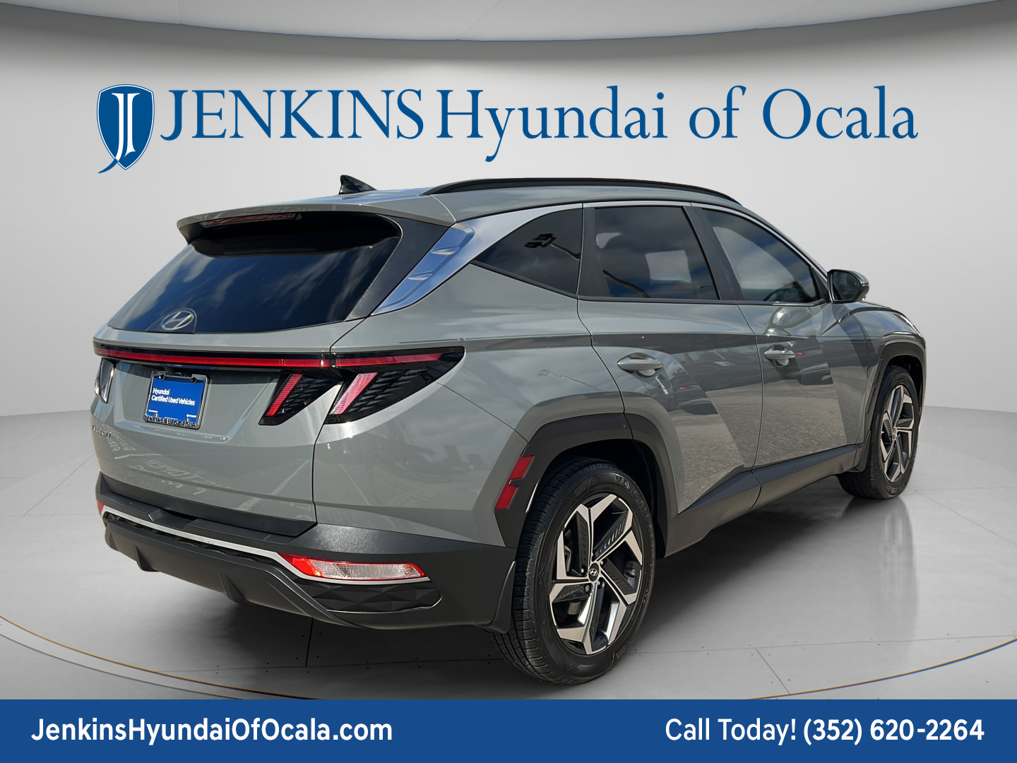 Certified 2024 Hyundai Tucson SEL w/ Convenience Package FWD image 3