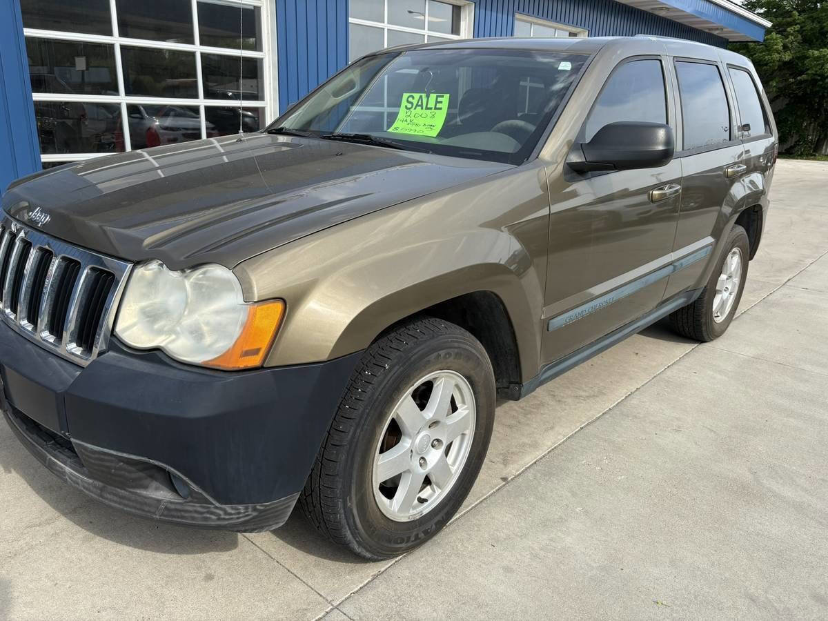 Used 2008 Jeep Grand Cherokee Laredo RWD image 2