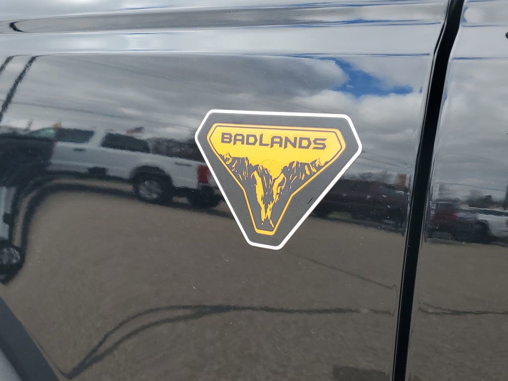 Certified 2025 Ford Bronco Badlands image 6