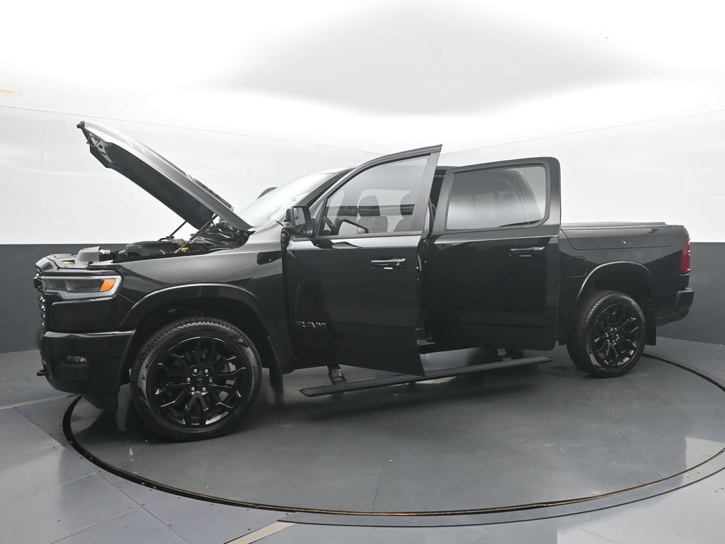 Used 2025 RAM 1500 Limited AWD/4WD image 57