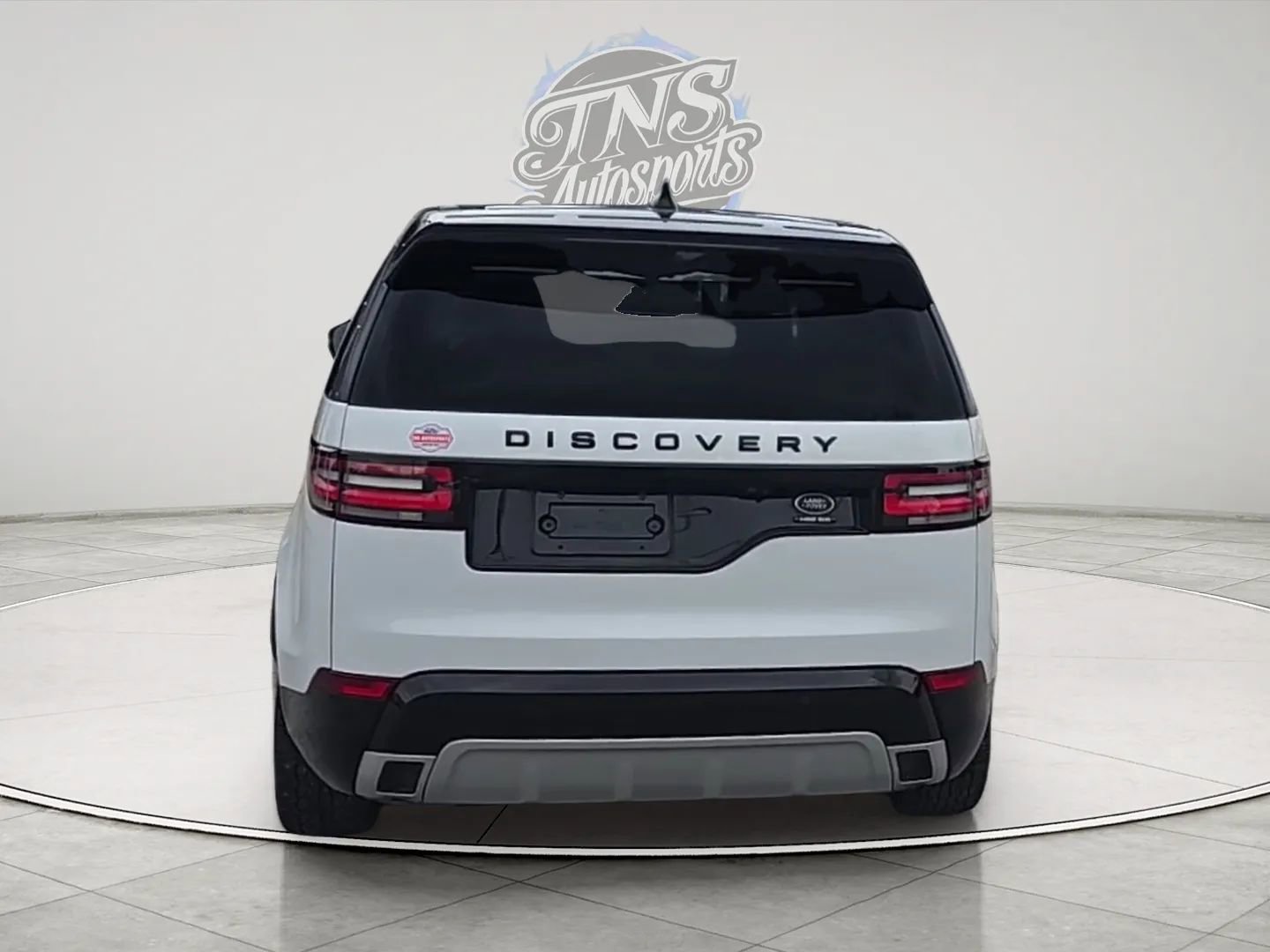 Used 2018 Land Rover Discovery HSE Luxury image 4
